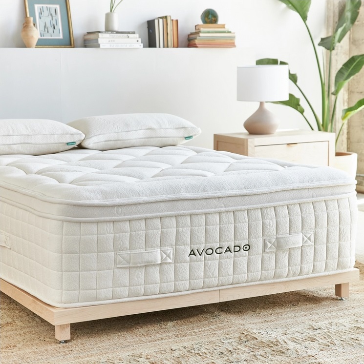 A review of Avocado's Organic Luxury Plush mattress