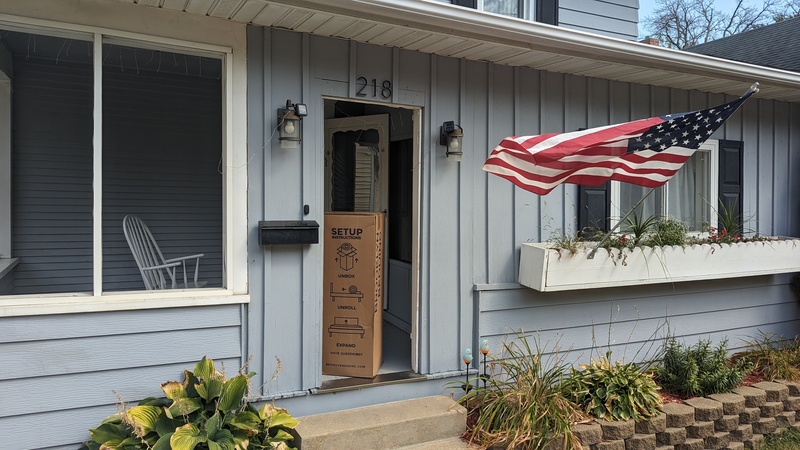 Plank Firm mattress is delivered free of charge to the 48 lower states