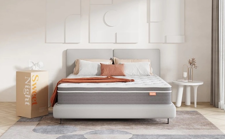 A review of the SweetNight Island Hybrid mattress